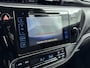 Toyota Auris 1.8 Hybrid Dynamic Ultimate | NL-Auto | Navigatie | Parkeercamera | Stoelverwarming |