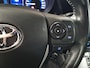 Toyota Auris 1.8 Hybrid Dynamic * Automaat * Camera * Navigatie * Cruise Control * LM Velgen * 12 Maanden BOVAG Garantie *