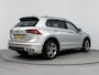 Volkswagen Tiguan 1.5 TSI R-Line | Navigatie | parkeersensoren | R-Line | 19 Inch Velgen | Cruise control | Airco |