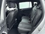 Volkswagen Tiguan 1.5 TSI R-Line | Navigatie | parkeersensoren | R-Line | 19 Inch Velgen | Cruise control | Airco |