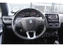 Peugeot 2008 1.2 AUTOMAAT Airco/Trekhaak/Navigatie/Cruise control/Parkeersensoren/Licht metalen velgen