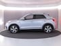Volkswagen T-Roc 1.5 TSI R-Line 150 pk Automaat (DSG) | Verlengde garantie | Navigatie | Parkeersensoren (Park assist) | Achteruitrijcamera | Stoelverwarming | R-Line |