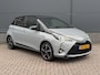 Toyota Yaris 1.5 Hybrid Bi-Tone Plus / Trekhaak / Panorama / Achteruitrij Camera / Cruise / Navigatie /