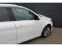 Peugeot 308 SW 1.2 PureTech Blue Lease Premium | Automaat | Navigatie | Camera | Panoramadak | Trekhaak | All season |