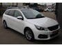Peugeot 308 SW 1.2 PureTech Blue Lease Premium | Automaat | Navigatie | Camera | Panoramadak | Trekhaak | All season |