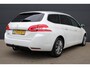 Peugeot 308 SW 1.2 PureTech Blue Lease Premium | Automaat | Navigatie | Camera | Panoramadak | Trekhaak | All season |