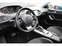 Peugeot 308 SW 1.2 PureTech Blue Lease Premium | Automaat | Navigatie | Camera | Panoramadak | Trekhaak | All season |