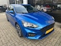 Ford Focus 1.0 125PK Hybrid ST Line X | LED KOPLAMPEN| STUUR-, STOEL- EN VOORRUITVERWARMING| NAVIGATIE| CAMERA| PARKEERSENSOREN V+A| CRUISE CONTROL| DAB|