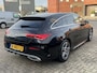 Mercedes-Benz CLA Shooting Brake 220 Automaat 190 pk AMG Line Navigatie Trekhaak Carplay Widescreen Sportstoelen Camera Sfeerverlichting Sportstuur Extra Getint Glas NL Auto