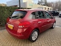 Renault Clio Estate 1.2-16V Collection Nieuwe APK, Airco