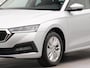 Skoda Octavia Combi 1.0 TSI Business Edition | Apple Carplay | Bluetooth | Parkeersensoren voor en achter | Vaste trekhaak |
