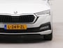 Skoda Octavia Combi 1.0 TSI Business Edition | Apple Carplay | Bluetooth | Parkeersensoren voor en achter | Vaste trekhaak |
