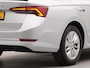 Skoda Octavia Combi 1.0 TSI Business Edition | Apple Carplay | Bluetooth | Parkeersensoren voor en achter | Vaste trekhaak |