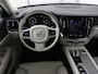 Volvo V60 2.0 B4 Inscription | Trekhaak | Leder | Stoel & stuurverwarming | Camera | Adaptive cruise | Carplay | Navigatie | Keyless | Climate control | Parkeerhulp
