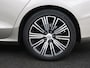 Volvo V60 2.0 B4 Inscription | Trekhaak | Leder | Stoel & stuurverwarming | Camera | Adaptive cruise | Carplay | Navigatie | Keyless | Climate control | Parkeerhulp
