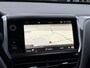 Peugeot 208 Signature 1.2 PureTech 110PK EAT6 Automaat Navigatie, Parkeersensoren Achter, Apple Carplay, Android Auto, Trekhaak
