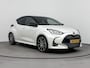 Toyota Yaris 1.5 Hybrid GR Sport | Draadloze Telefoonlader | Stoelverwarming | HUD | Parkeersensoren |