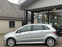 Mercedes-Benz B-klasse 150 Navi Cruise Airco 17" LM-Velgen Bluetooth Nieuwe APK!