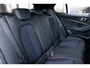 BMW 1-Serie 118i Aut. | Executive | M Sportpakket | 19" LM Velgen | M135i Uitlaat | Maxton | Adaptive Cruise Control | HIFI | Achteruitrijcamera |