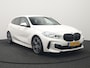 BMW 1-Serie 120i M-Sport 179pk Dealer O.H. | Adaptive Cruise | Camera | LED Koplampen | Virtual | Apple Carplay | Sportstoelen & Stuur Verwarmd | Sfeerverlichting | Keyless | DAB |