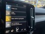 Volvo XC40 Plug-in Hybrid T5 Inscription | Trekhaak | Lederen bekleding | Adaptive cruise control | Verwarmbare voorstoelen en stuurwiel | Camera | Park assist voor en achter | Navigatie | Apple Carplay / Android Auto |