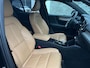 Volvo XC40 Plug-in Hybrid T5 Inscription | Trekhaak | Lederen bekleding | Adaptive cruise control | Verwarmbare voorstoelen en stuurwiel | Camera | Park assist voor en achter | Navigatie | Apple Carplay / Android Auto |