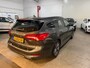 Ford Focus Wagon 1.0 EBH ST Line. Bns / ECC / NAVI / CAMERA / APPLE CARPLAY