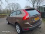 Volvo XC60 2.0T Summum Automaat achteruit camera leerbekeleding stoelverwarming panorama dak trekhaak parkeer sensor