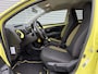 Toyota Aygo 1.0 VVT-i x-cite Yellow & Black [ airco,camera,cruise,lmv ]