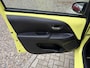 Toyota Aygo 1.0 VVT-i x-cite Yellow & Black [ airco,camera,cruise,lmv ]