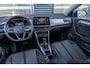 Volkswagen T-Roc 1.5 TSI 150pk DSG Life | LED Plus koplampen | Apple Carplay/Android Auto | Climatronic |