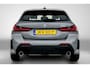 BMW 1-Serie 120i M-SPORT Business Edition Plus(Dealer OnderH, Carplay, Stoel& Stuur Verwarming, Head-up, SfeerV, PDC V+A, Etc)