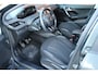 Peugeot 208 1.2 VTi 82pk Active | NL-auto | 5 deuren | Climate control | Navigatie | Cruise control | Elek. ramen | Centr. deurvergr. | Metallic lak | Parkeersensoren |