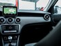 Mercedes-Benz A-klasse 160 Ambition Trekhaak | Origineel NL | Stoelverwarming | Navigatie | High Performance LED Koplampen | Parkeersensoren | 3e Eigenaar | Metallic Lak | NAP | Lichtmetalen Velgen | Privacy Glas |