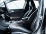 Mercedes-Benz A-klasse 160 Ambition Trekhaak | Origineel NL | Stoelverwarming | Navigatie | High Performance LED Koplampen | Parkeersensoren | 3e Eigenaar | Metallic Lak | NAP | Lichtmetalen Velgen | Privacy Glas |
