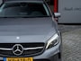 Mercedes-Benz A-klasse 160 Ambition Trekhaak | Origineel NL | Stoelverwarming | Navigatie | High Performance LED Koplampen | Parkeersensoren | 3e Eigenaar | Metallic Lak | NAP | Lichtmetalen Velgen | Privacy Glas |