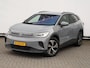 Volkswagen ID.4 Pure 52 kWh 170 pk | LED Matrix | Stuur- en stoelverwarming | Warmtepomp | Keyless | Navigatie | Achteruitrijcamera | Spiegelpakket | 19 inch Velgen