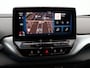 Volkswagen ID.4 Pure 52 kWh 170 pk | LED Matrix | Stuur- en stoelverwarming | Warmtepomp | Keyless | Navigatie | Achteruitrijcamera | Spiegelpakket | 19 inch Velgen