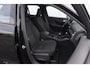 Volvo XC40 T3 163PK / Cruise control / Parkeersensoren met camera / Automatisch climate control / Bluetooth / Metallic lak / Lichtmetalen velgen