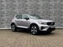 Volvo XC40 B4 Plus Dark | Trekhaak | Adaptive Cruise Control | Dode hoek detectie BLIS | Harman/Kardon audio | Elektrische stoelverstelling | Stoel- en stuurverwarming | Verwarmde Voorruit |