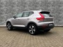 Volvo XC40 B4 Plus Dark | Trekhaak | Adaptive Cruise Control | Dode hoek detectie BLIS | Harman/Kardon audio | Elektrische stoelverstelling | Stoel- en stuurverwarming | Verwarmde Voorruit |