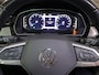 Volkswagen Passat Variant 1.5 TSI R-Line Business 150 pk Automaat (DSG) | Verlengde garantie | Navigatie | Parkeersensoren | Achteruitrijcamera | Stoelverwarming |