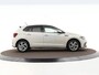 Volkswagen Polo 1.0 TSI 95pk DSG R-Line · Apple/Android Car Play · Navigatie · P-Sensoren · ACC · Climatronic · 16'' Inch · Garantie t/m 10-01-2027 of 100.000km