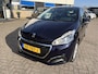 Peugeot 208 1.2 PureTech Blue Lion Complete uitvoering, goed onderhouden. Navigatie, PDC, telefoonvoorbereiding etc.