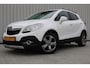 Opel Mokka 1.4 T Cosmo | Trekhaak | Stoel/stuurverwarming | Parkeercamera | Navigatie | Bluetooth | 100% onderhouden | Cruise control | Climate control |