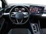 Volkswagen Golf 1.5 eTSI Edition 150PK DSG | Led Matrix | Trekhaak | Navigatie | Camera | Stoelverwarming | Side assist