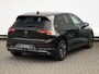 Volkswagen Golf 1.5 eTSI Edition 150PK DSG | Led Matrix | Trekhaak | Navigatie | Camera | Stoelverwarming | Side assist