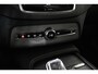 Volvo XC90 T8 Recharge AWD Inscription | Bowers & Wilkins Audio | Luchtvering | 360° Parkeercamera | Parkeerverwarming | Parkeersensoren voor + achter | Panoramadak | Dealeronderhouden | Stoelventilatie | Stoelmassage