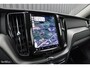 Volvo XC60 2.0 B4 R-Design | Harman Kardon | Adaptieve cruise | Memory | Achterbank verwarmd |