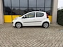 Peugeot 107 Automaat, Airco, Lage KM-stand
